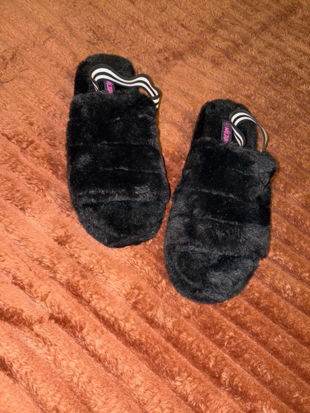 Black Faux Fur Slide Slippers